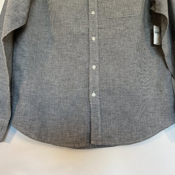 Old Navy Men’s Gray Everyday Regular Fit Button-Up Shirt – Size M - Picture 6 of 10